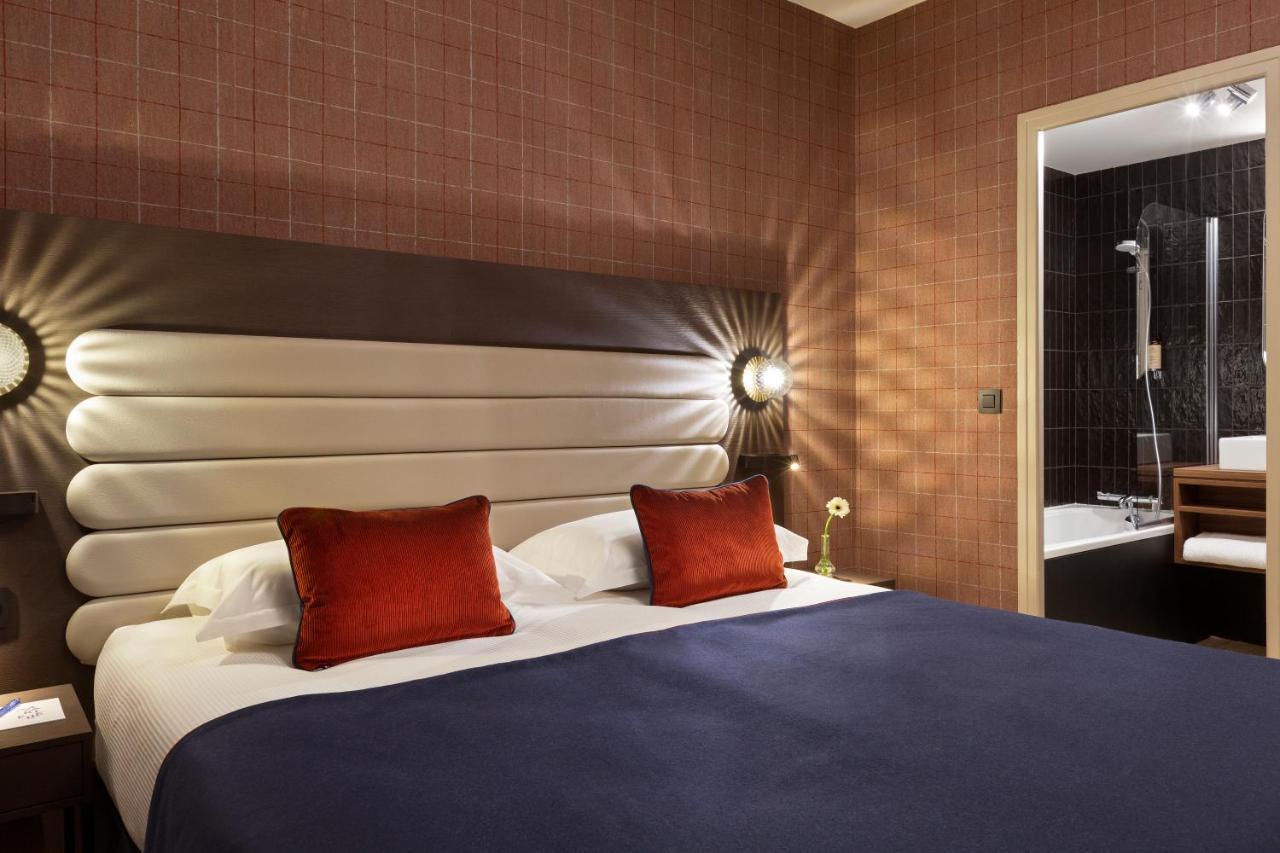 Double or Twin Room Without View